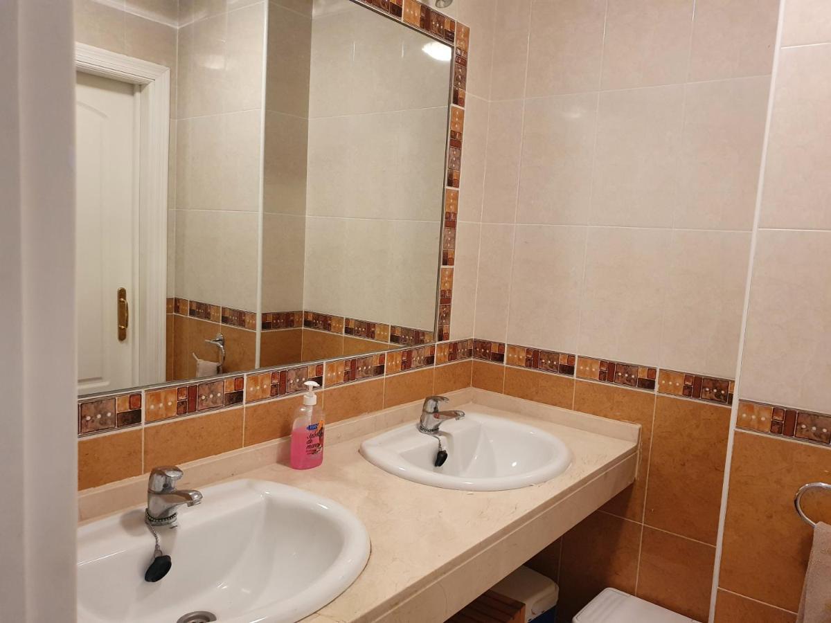 Seaview A Spectacular 3 Bed 3 Bathroom Penthouse Manilva Exterior foto