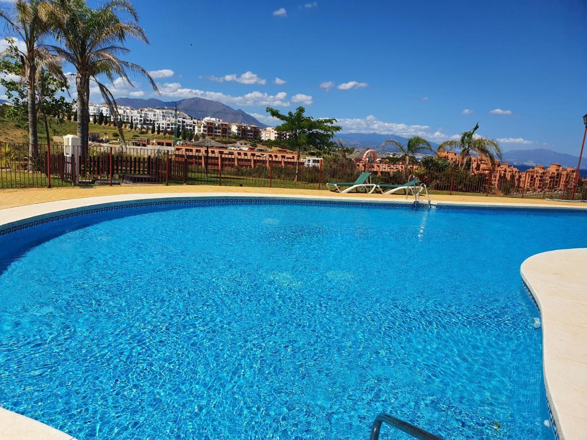 Seaview A Spectacular 3 Bed 3 Bathroom Penthouse Manilva Exterior foto