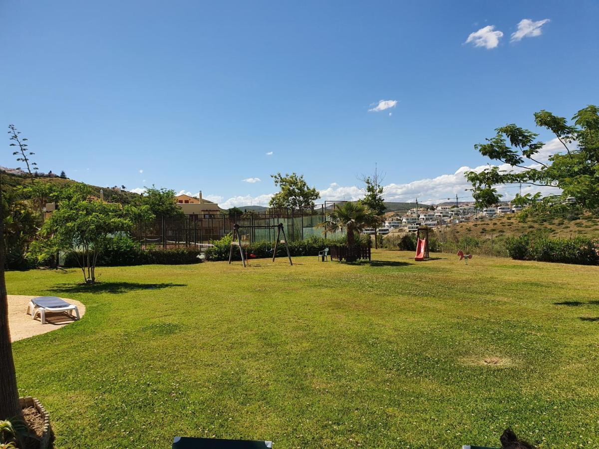 Seaview A Spectacular 3 Bed 3 Bathroom Penthouse Manilva Exterior foto