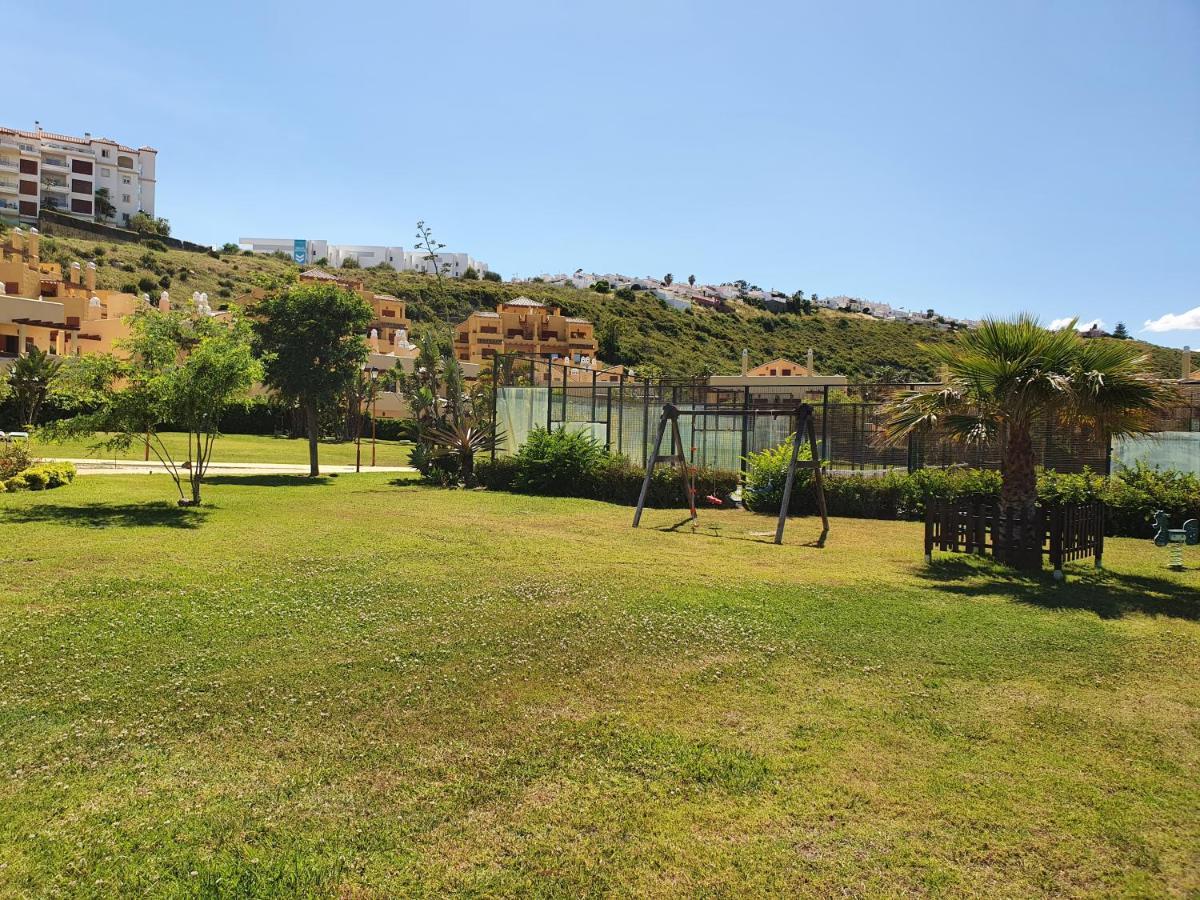 Seaview A Spectacular 3 Bed 3 Bathroom Penthouse Manilva Exterior foto